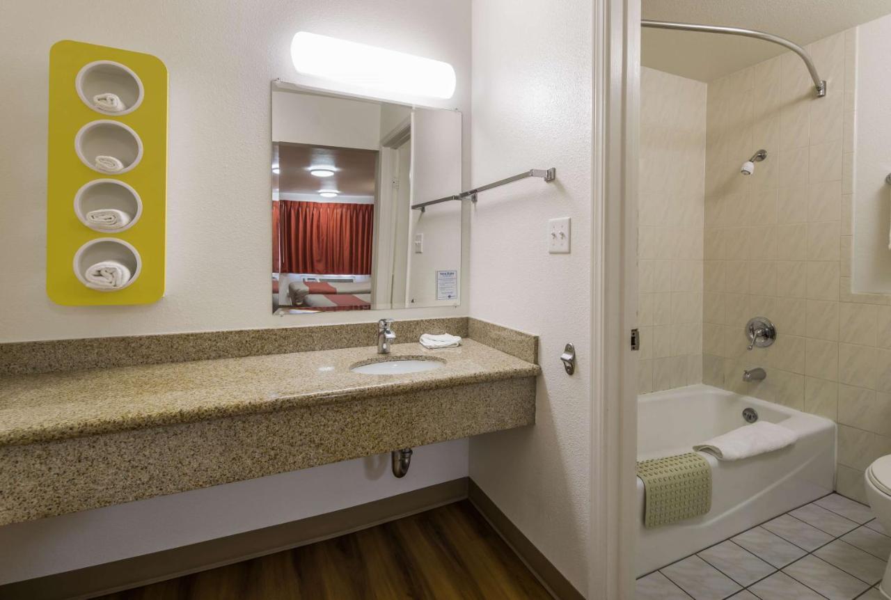 Motel 6-Concord, Ca Eksteriør billede